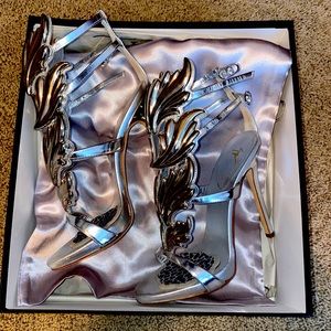 Giuseppe Zanotti Cruel summer